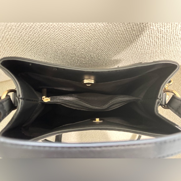 AOTA ELENA Black Croc-Embossed Vegan Bucket Bag - Picture 4 of 5